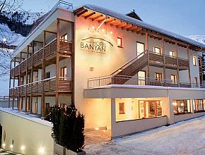 Banyan Hotel