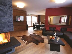 Chalet Albona (Mountain Lodge)