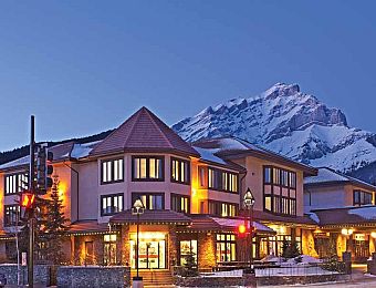 Elk and Avenue Hotel