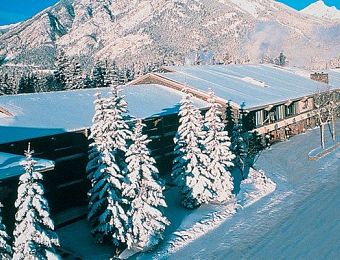 Banff Park Lodge