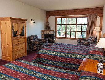 Glacier House Resort