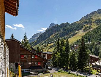 Chalet Nirmal