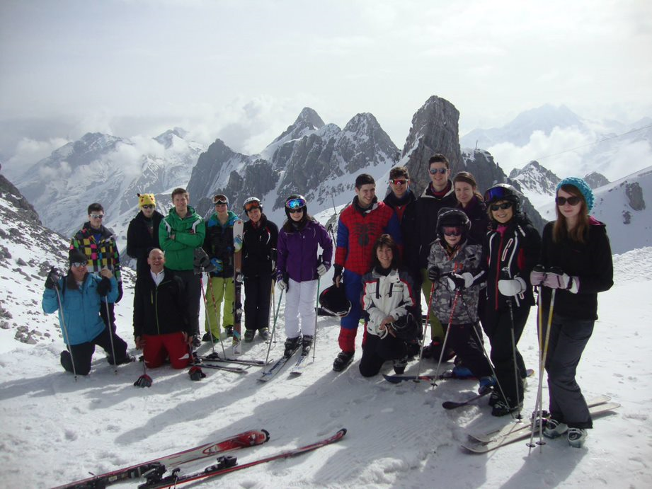 SkiKings Groups ski holidays